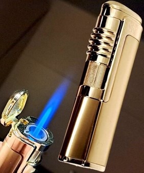 Luksus Guld Gas Lighter. Elegant & Pålidelig Stormflamme Lighter