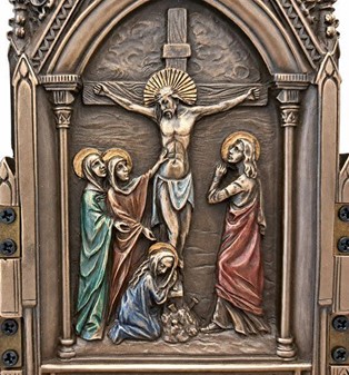 JESU KORSFÆSTELSE. Flot, tredelt Triptykon fra Veronese samling