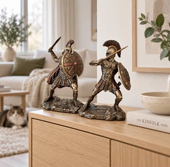 GRÆSK MYTOLOGISK FIGUR. Figur af Achilleus, helten fra trojanerkrigen