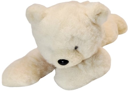 HVIDE BAMSE. Charmerende sovebamse lavet af ægte merinould, 289 kr