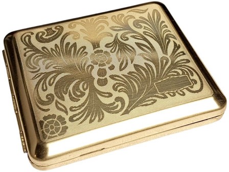GAVE TIL MORS DAG. Den smukkeste guldfarvet metal cigaretetui