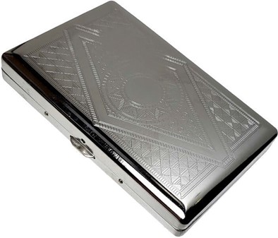 BILLIG GAVE. Cigaretetui til Long Size eller Slim (12 cm) cigaretter