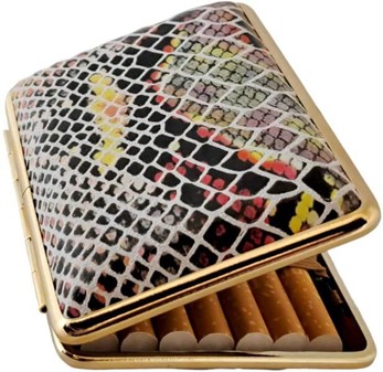JULEGAVEN TIL MORFAR. Smuk lille cigaretetui lavet af slange læder