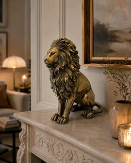 Majestætisk Løve Figur. Når Styrke og Elegance Bliver Kunst i Dit Hjem