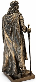 GAVER TIL MÆND. Flot dekorativ bronze figur af Kong Arthur