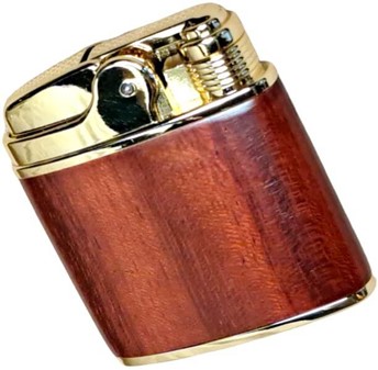 EKSPRESLEVERING. Alle pakker og unik lighter med den kinesiske drage