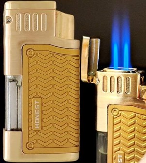 Den perfekte lighter findes. Dobbelt Flamme. Pålidelig og funktionel