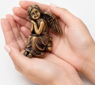 Drømmende Engle Figur. Den perfekte, personlige gave til mormor