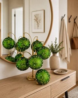 Billige grønne glas julekugler med et plantemotiv, Ø 10 cm 6 stk