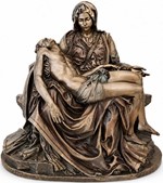 Pieta Figur. Michelangelo's mesterværk som elegant boligindretning