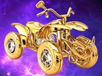 18 ÅRS GAVE. Smuk forgyldt lille quad med ni Swarovski krystaller