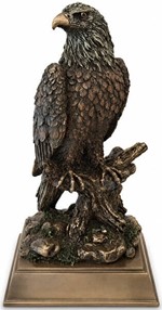 Majestætisk Ørnefigur i Bronze. Eksklusiv fuglefigur til skrivebord