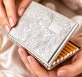 Billigt cigaretetui metal – Perfekt til lange cigaretter (100’s)