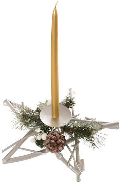 Formålet vagt projektor Julepynt. Kunstig julekrans i dekorativ lysestage form, Ø 30 cm